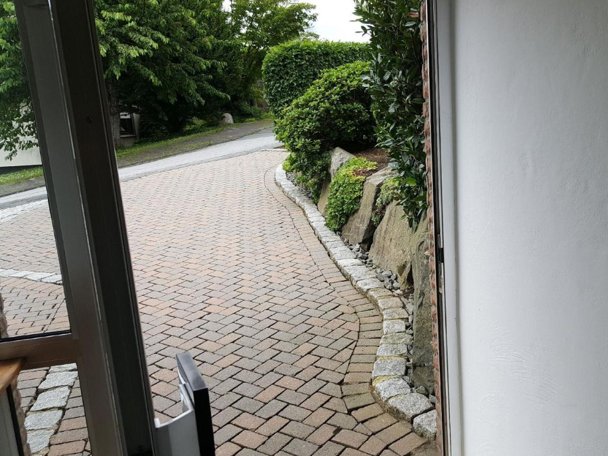 Ferienwohnungen Am Finkenweg 贝斯特维格 外观 照片