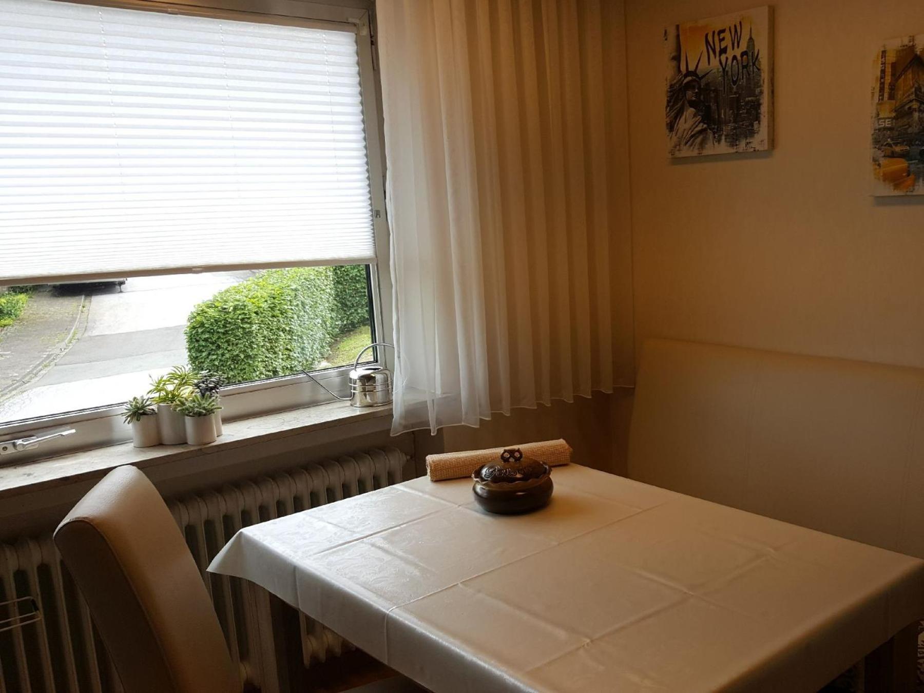 Ferienwohnungen Am Finkenweg 贝斯特维格 外观 照片
